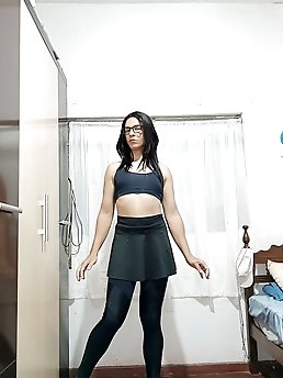 Sakura’s workout at Fitness Gym
